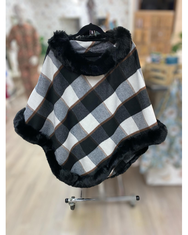 PLAID PONCHO